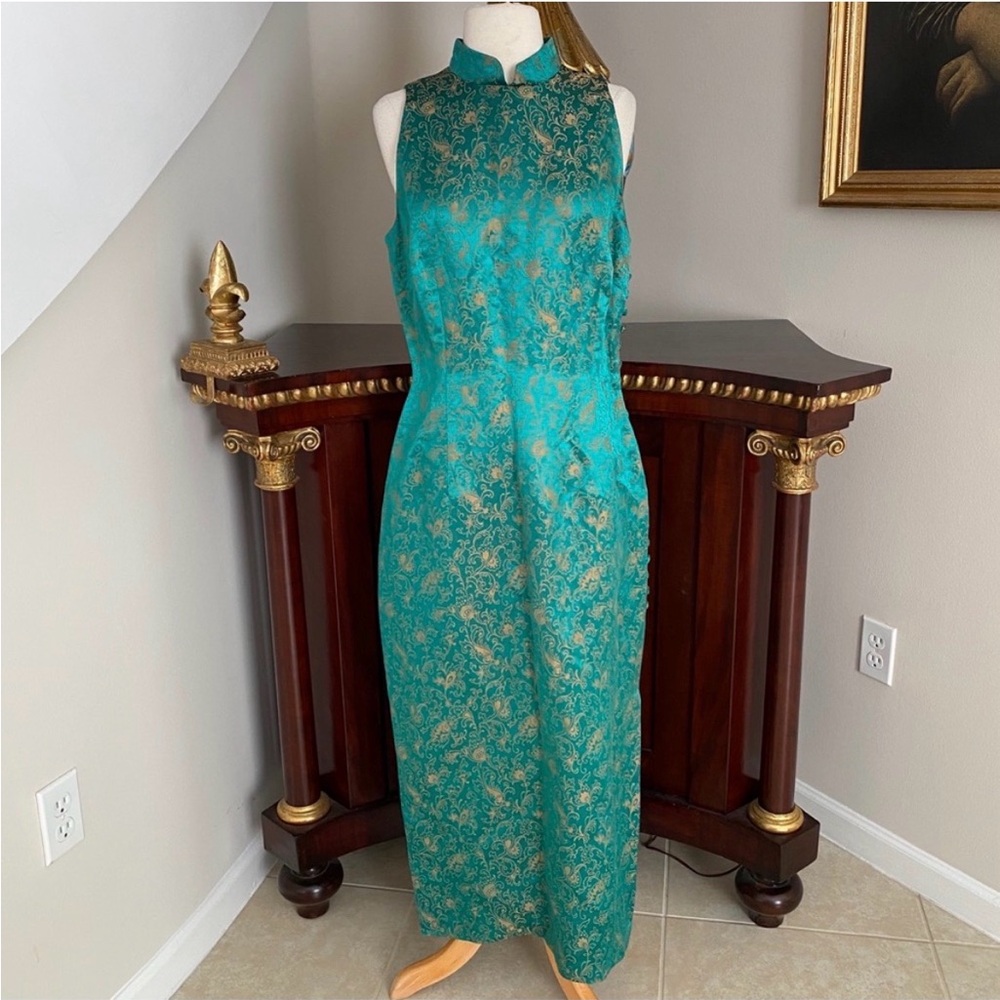 Donna Morgan Qipao Green and Gold Floral Midi Dress